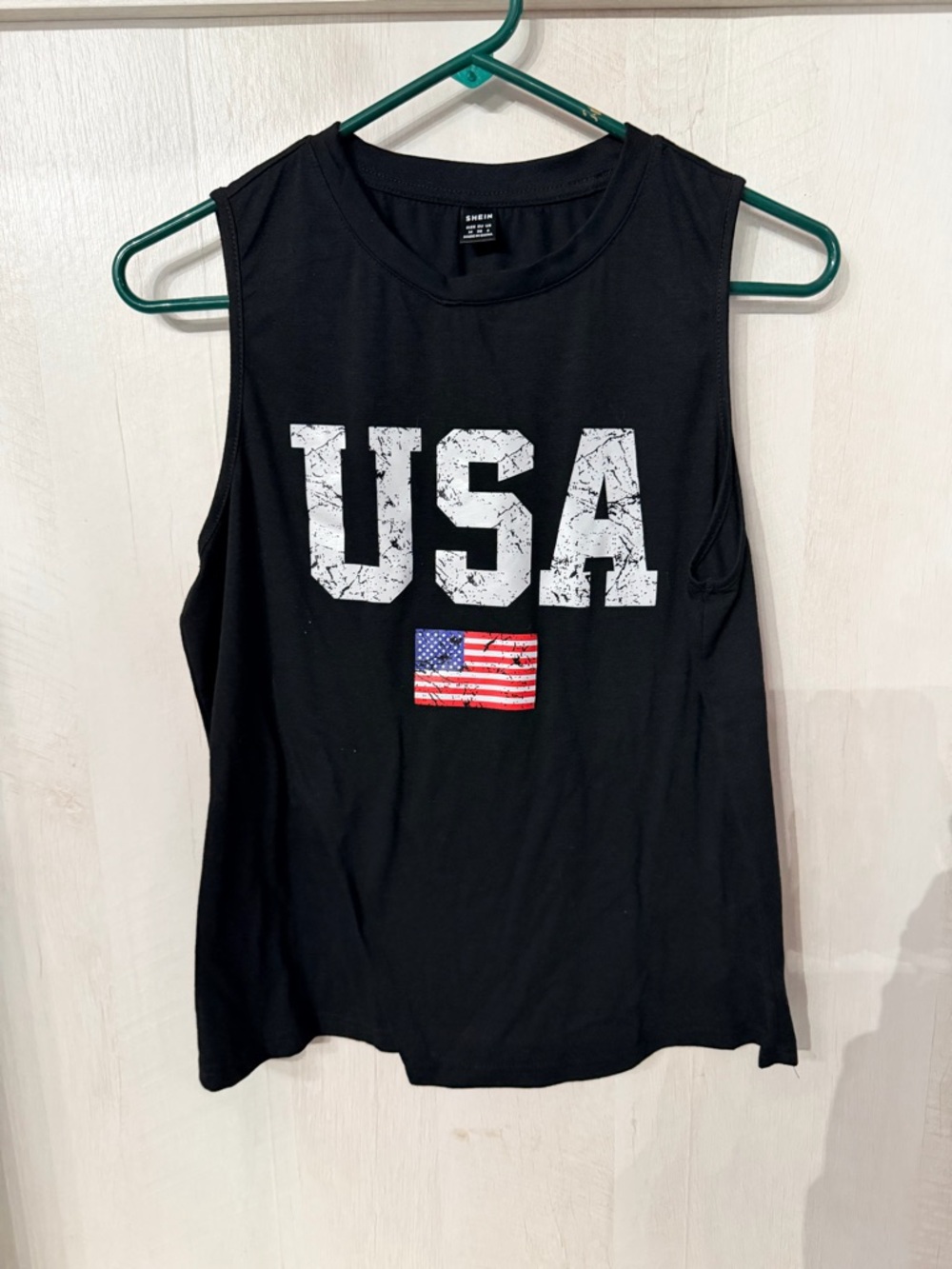 SHEIN Black USA Graphic Muscle Tank with Flag